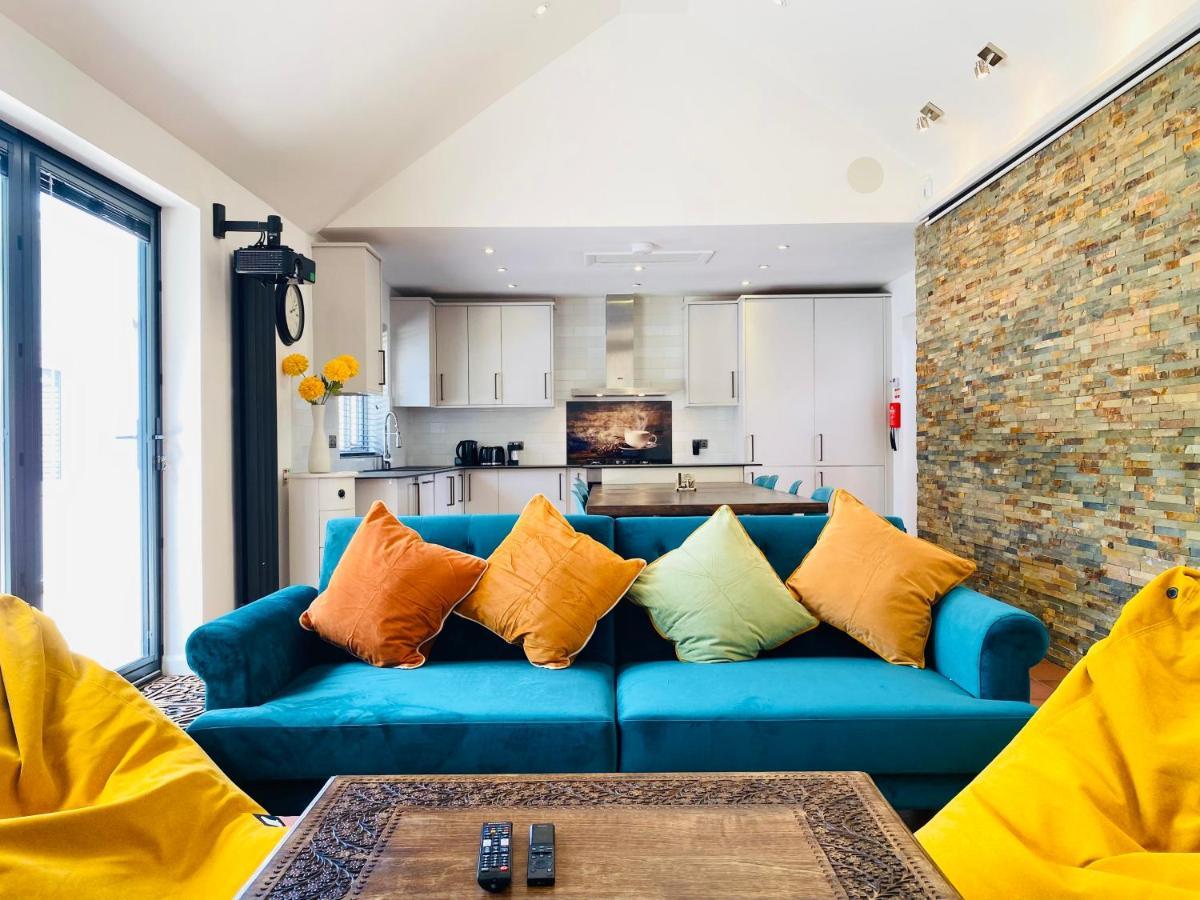 5 Bedroom Bungalow Ascot Racecourse Buitenkant foto