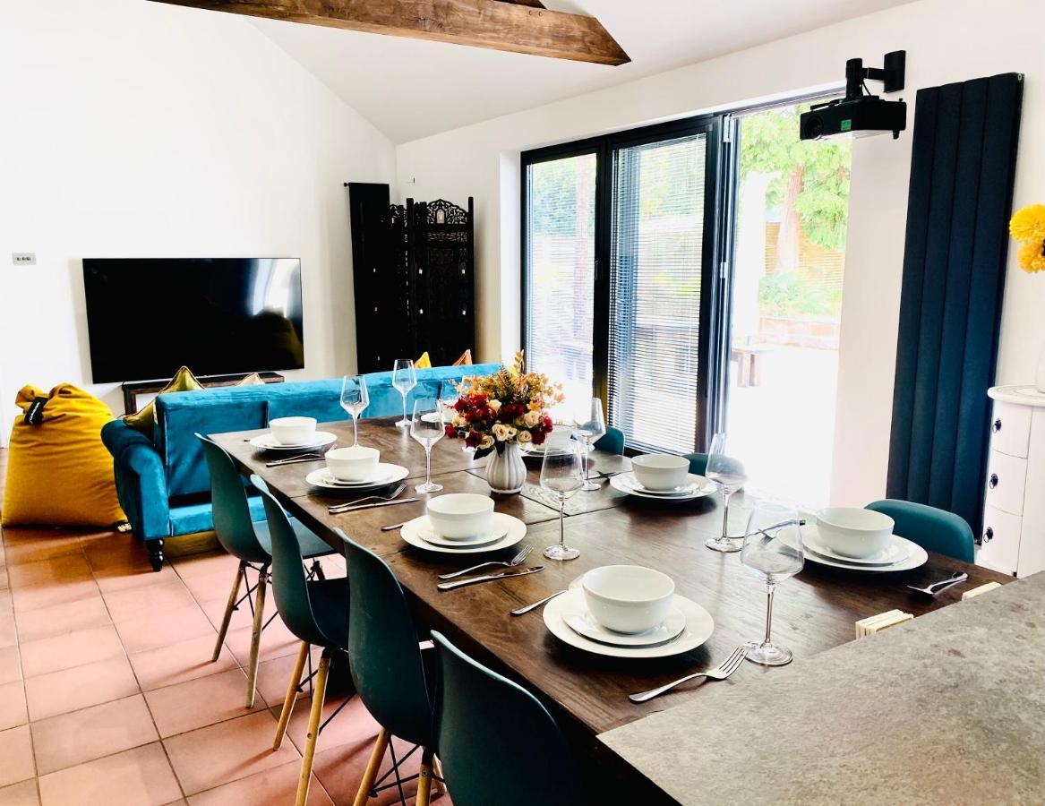 5 Bedroom Bungalow Ascot Racecourse Buitenkant foto
